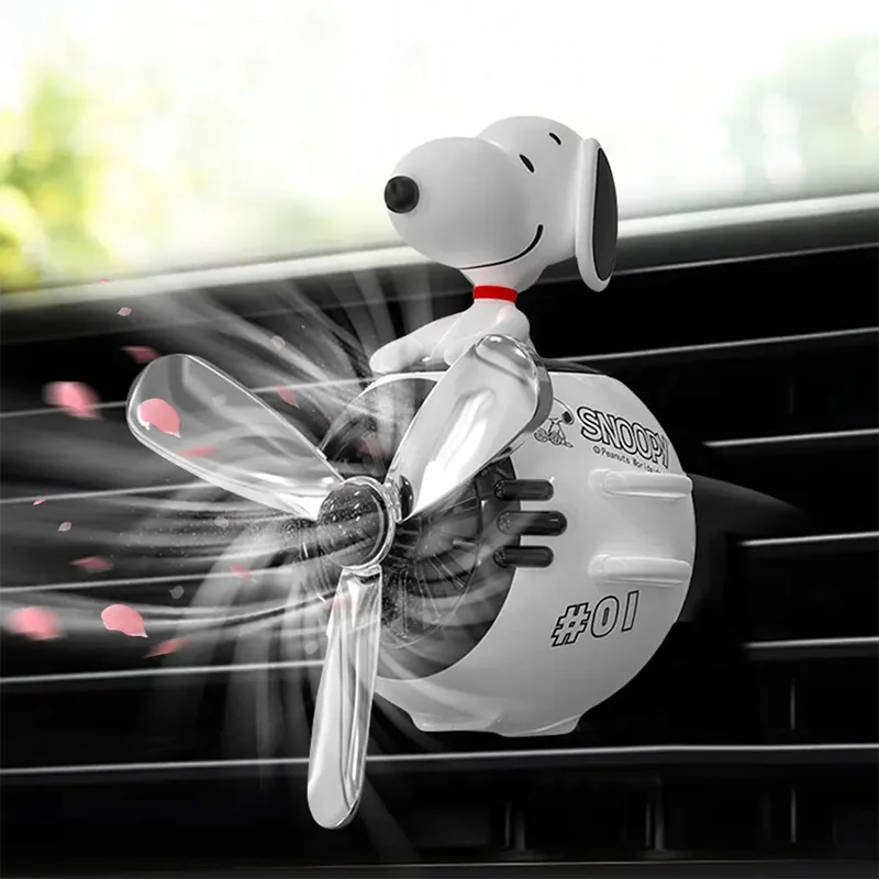 Kawaii Pilot Snoopy Car Aromat - Interior Design Mockup recension och pris